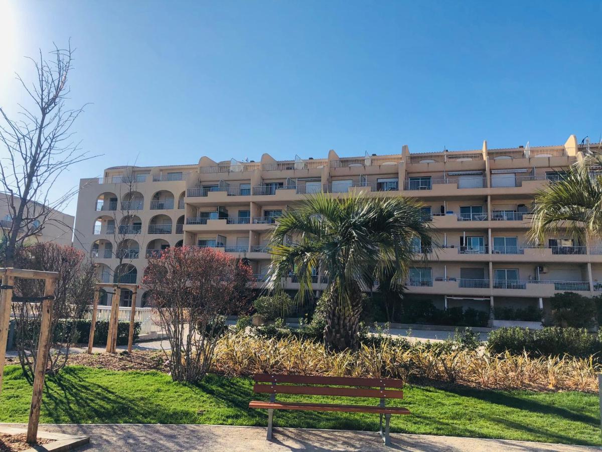 Studio Port De Hyeres Proche Des Plages Exterior foto